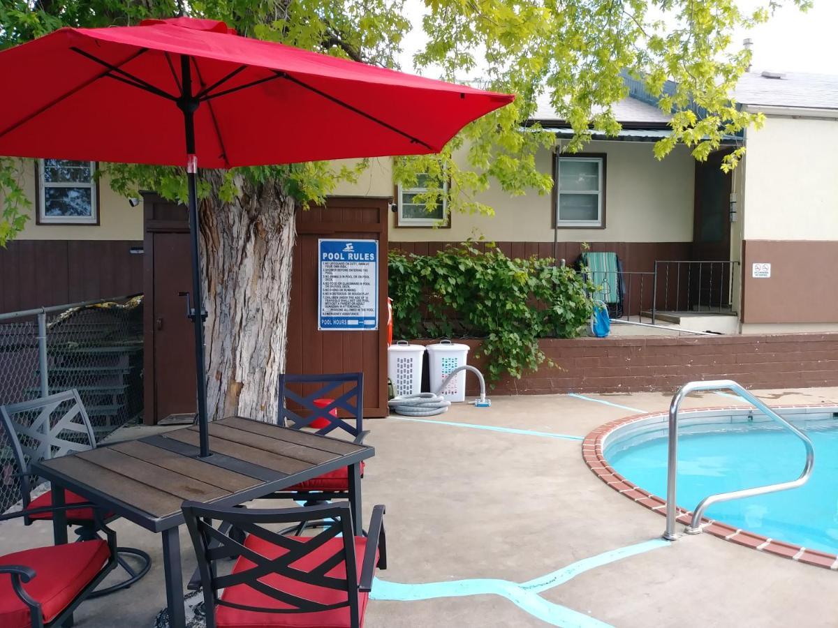 Bell'S Motor Lodge Motel - Spearfish Extérieur photo