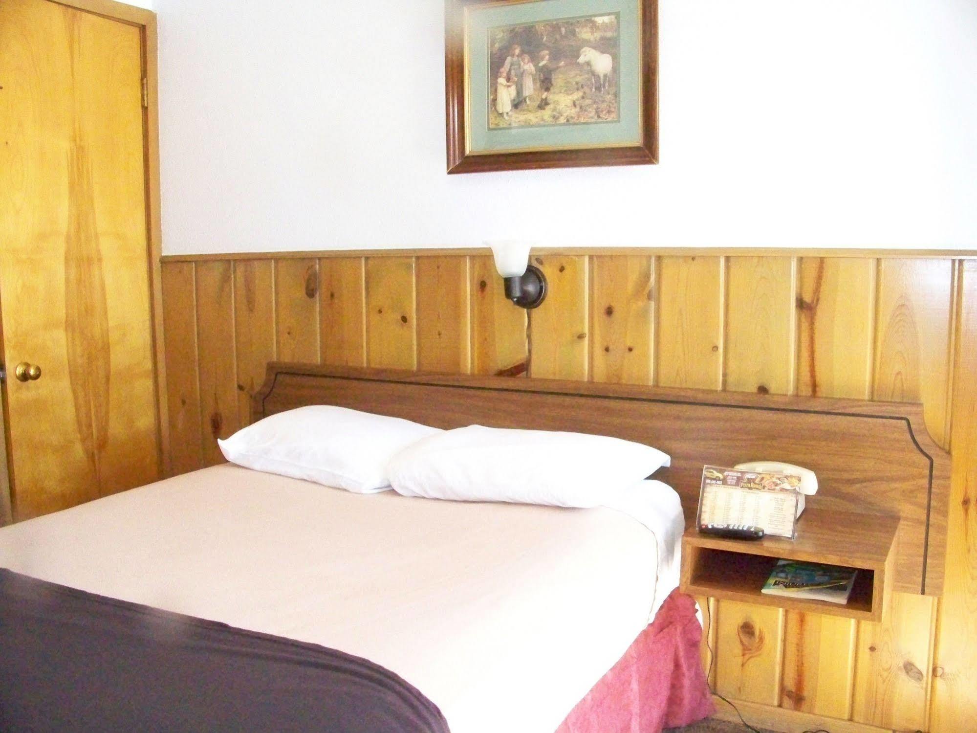 Bell'S Motor Lodge Motel - Spearfish Extérieur photo