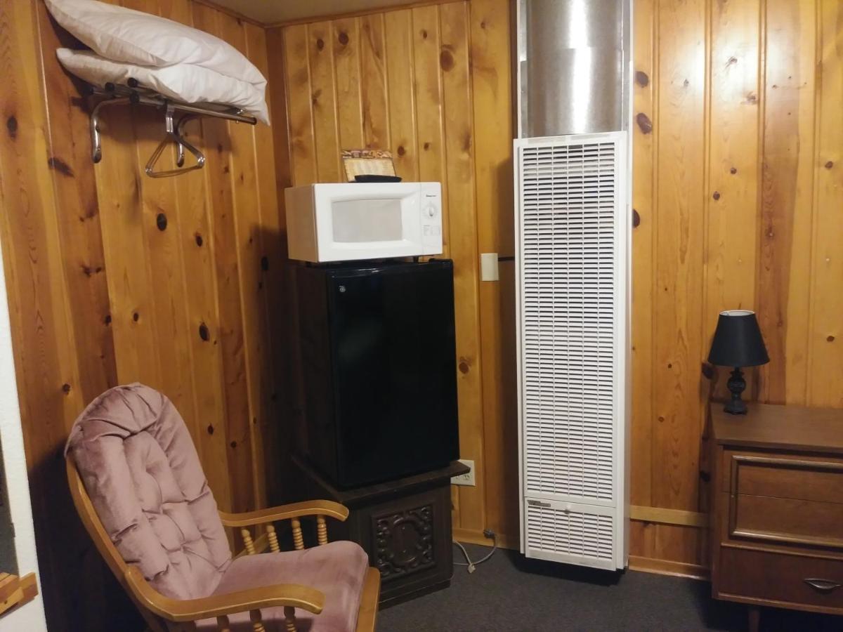 Bell'S Motor Lodge Motel - Spearfish Extérieur photo